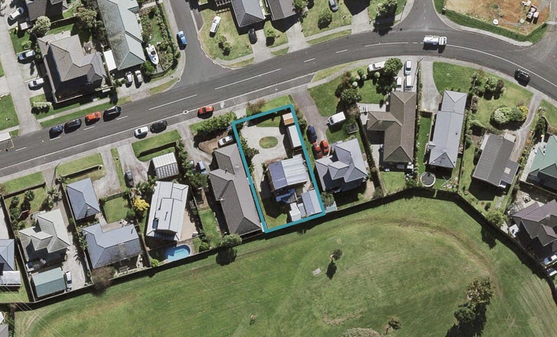 33 Lenore Road, Favona, Auckland - Carousel 1