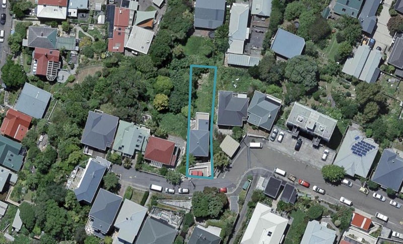 30 Maarama Crescent, Aro Valley, Wellington - Carousel 1