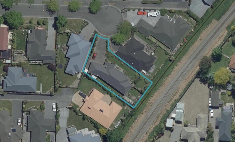 8 Alderney Mews, Casebrook, Christchurch - Carousel 1