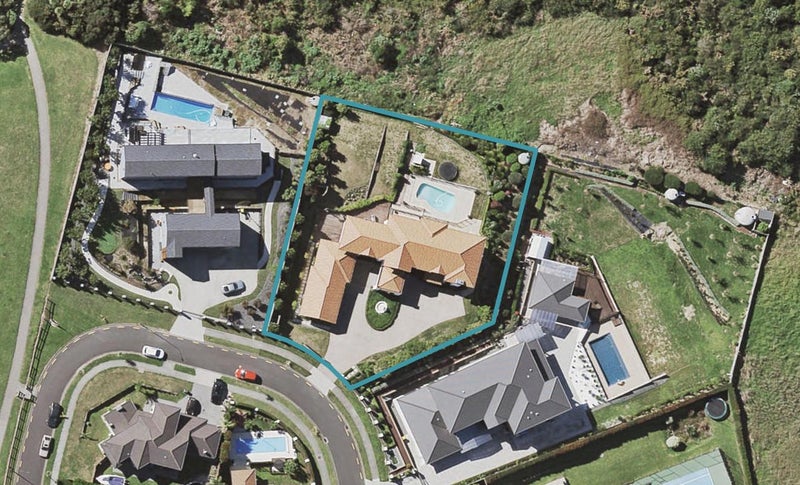 18 Kenley Heights, Flat Bush, Auckland - Carousel 1
