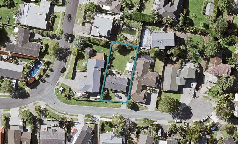 4 Micawber Place, Mellons Bay, Auckland - Carousel 1