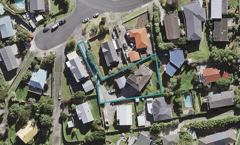 6 Gillan Place, Bayview, Auckland - Carousel 1