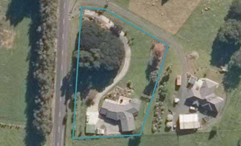 216 Apotu Road, Kamo - Carousel 1