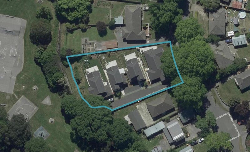 2/49 Truman Road, Bryndwr, Christchurch - Carousel 1