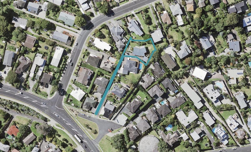 245A East Coast Road, Mairangi Bay, Auckland - Carousel 1