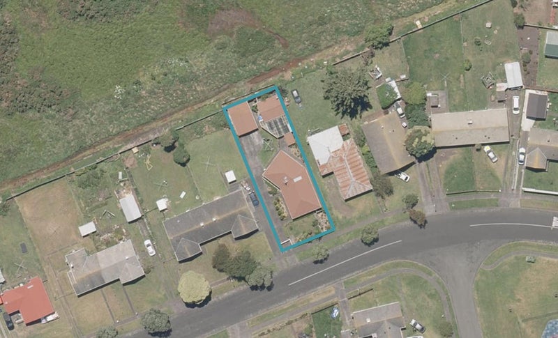 71 Titoki Street, Castlecliff, Whanganui - Carousel 1