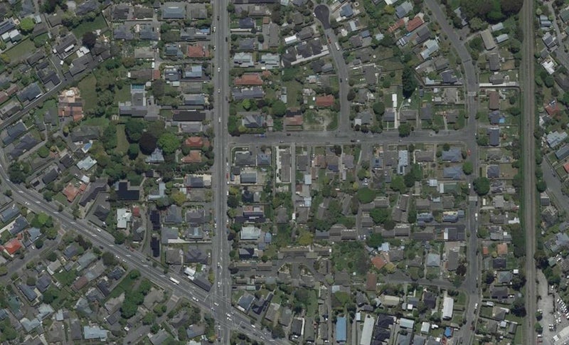2/12 Lees Road, Strowan, Christchurch - Carousel 1