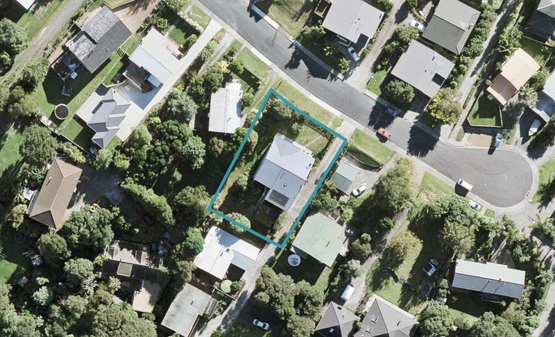 129 Brian Crescent, Stanmore Bay, Whangaparaoa - Carousel 1