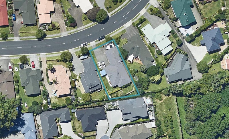 33 Wakefield Drive, Bethlehem, Tauranga - Carousel 1