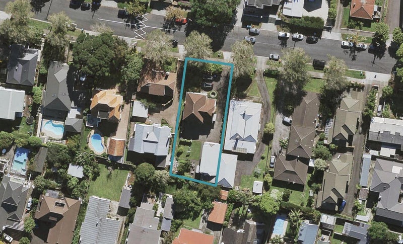 10 Kimberley Road, Epsom, Auckland - Carousel 1