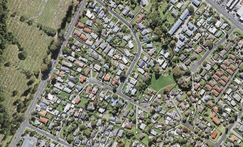 21 Sarona Avenue, Glen Eden, Auckland - Carousel 1