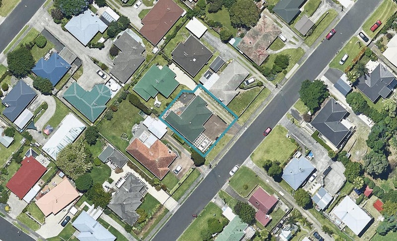 21 Rawhiti Street, Greerton, Tauranga - Carousel 1