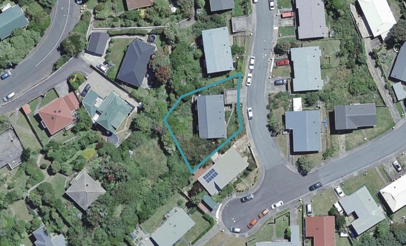 73 Victory Avenue, Karori, Wellington - Carousel 1