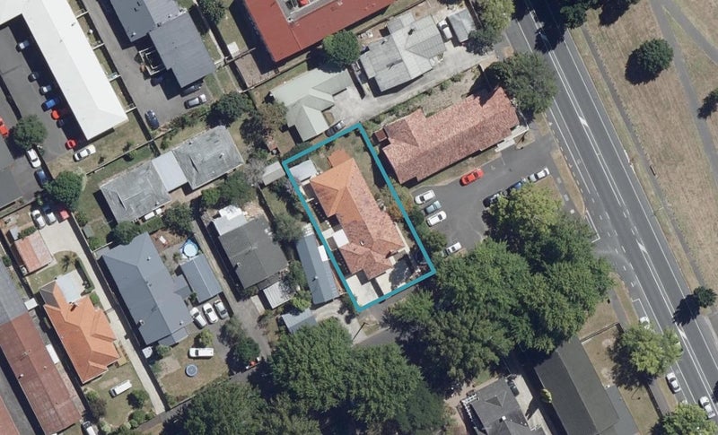 25 Thames Street, Claudelands, Hamilton - Carousel 1