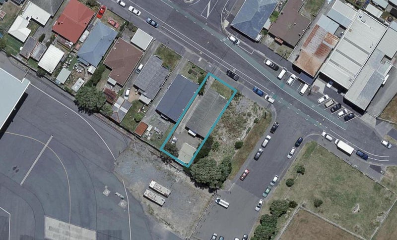 242 Coutts Street, Rongotai, Wellington - Carousel 1