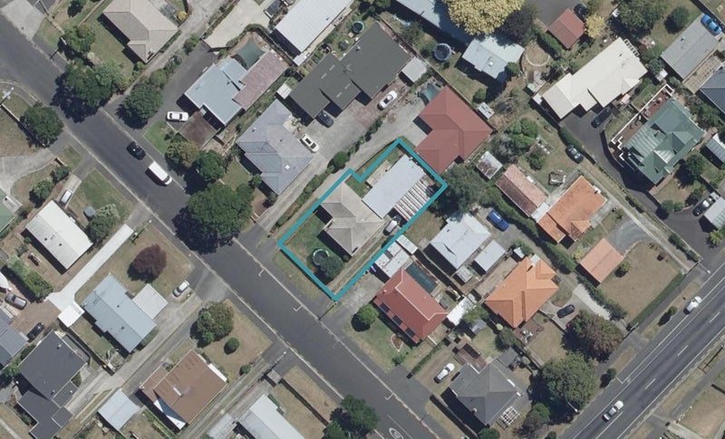 2 Walsh Street, Forest Lake, Hamilton - Carousel 1