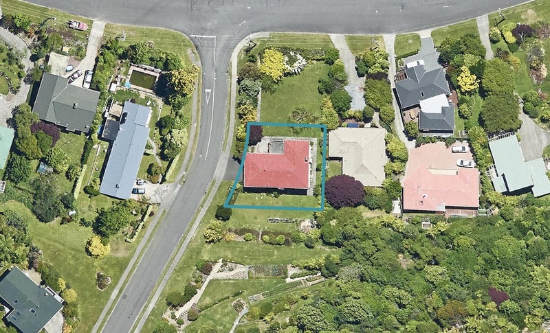 2 Balwyn Avenue, Tihiotonga, Rotorua - Carousel 1
