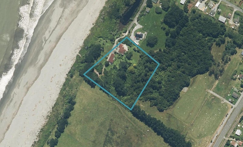 51 Pandora Avenue, Camerons, Greymouth - Carousel 1