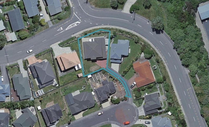 39 Ring Lane, Paparangi, Wellington - Carousel 1