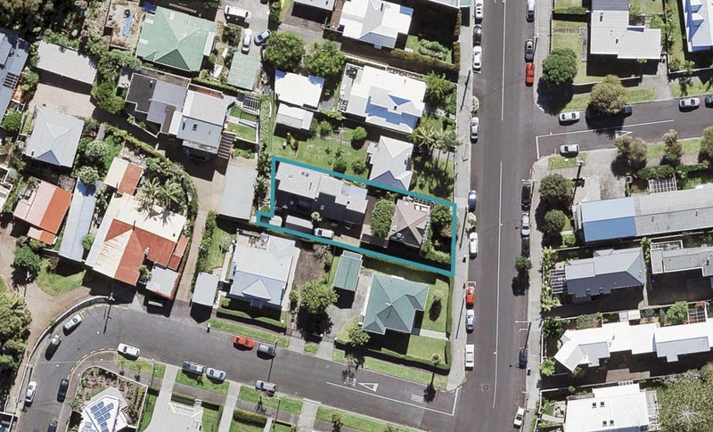 1/480 Point Chevalier Road, Point Chevalier, Auckland - Carousel 1