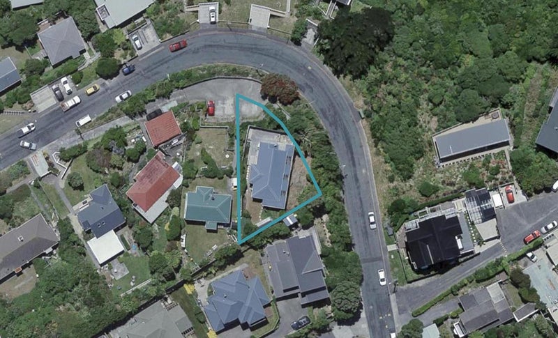 66 Mandalay Terrace, Khandallah, Wellington - Carousel 1