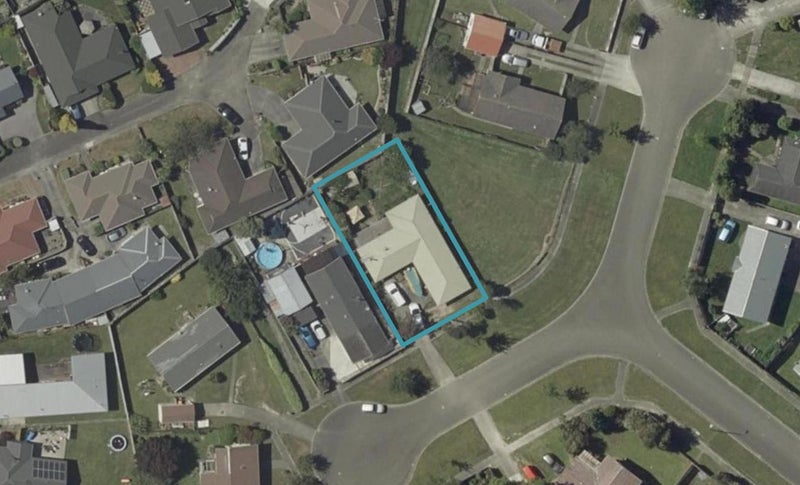 21 Chelmarsh Place, Highbury, Palmerston North - Carousel 1
