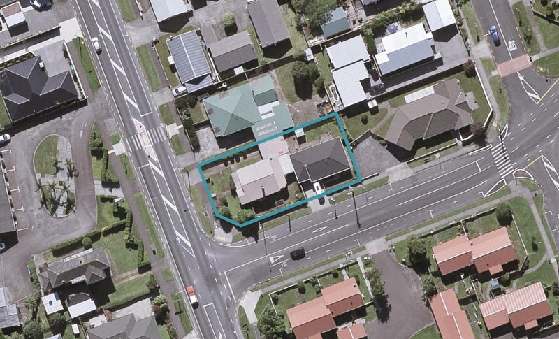 225/2 Coronation Avenue, WELBOURN, NEW PLYMOUTH - Carousel 1