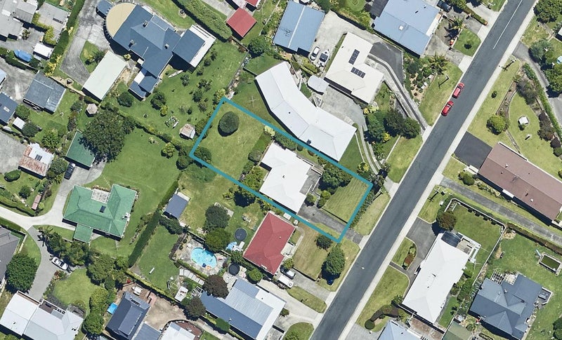 34 Churchill Road, Judea, Tauranga - Carousel 1