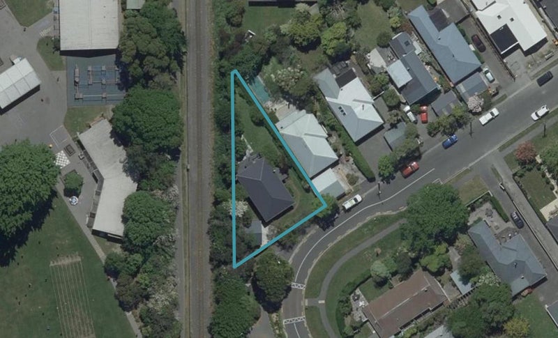 1 Hawthorne Street, Strowan, Christchurch - Carousel 1