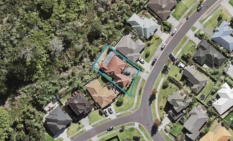 66 Bluebird Crescent, Unsworth Heights, Auckland - Carousel 1