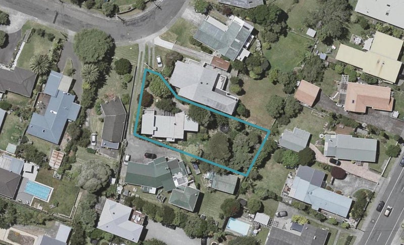 9 Grange Park Avenue, Raumati South, Paraparaumu - Carousel 1
