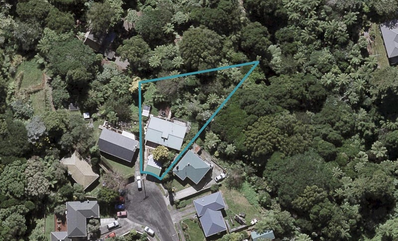 12A Wheeler Place, Upper Vogeltown, New Plymouth - Carousel 1