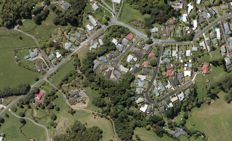 11 Halcyon Place, Whau Valley, Whangarei - Carousel 1