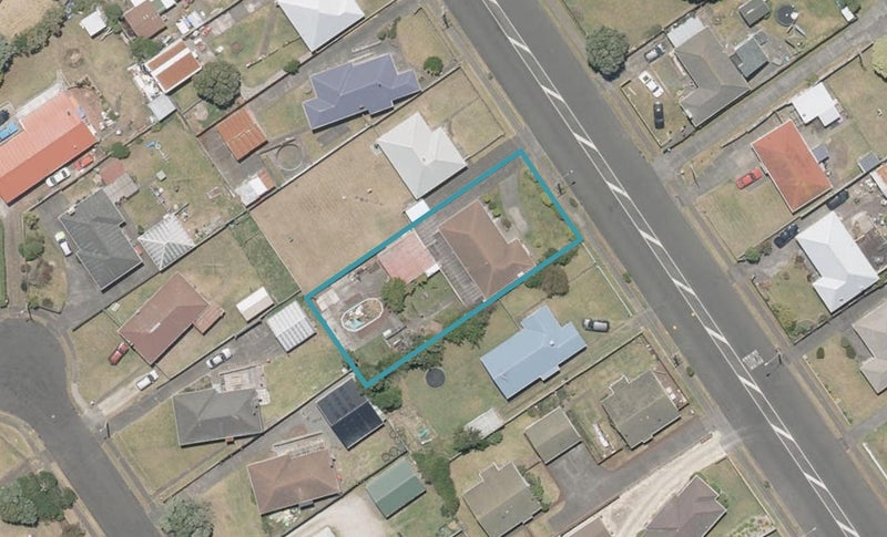 67 Cornfoot Street, Castlecliff, Whanganui - Carousel 1