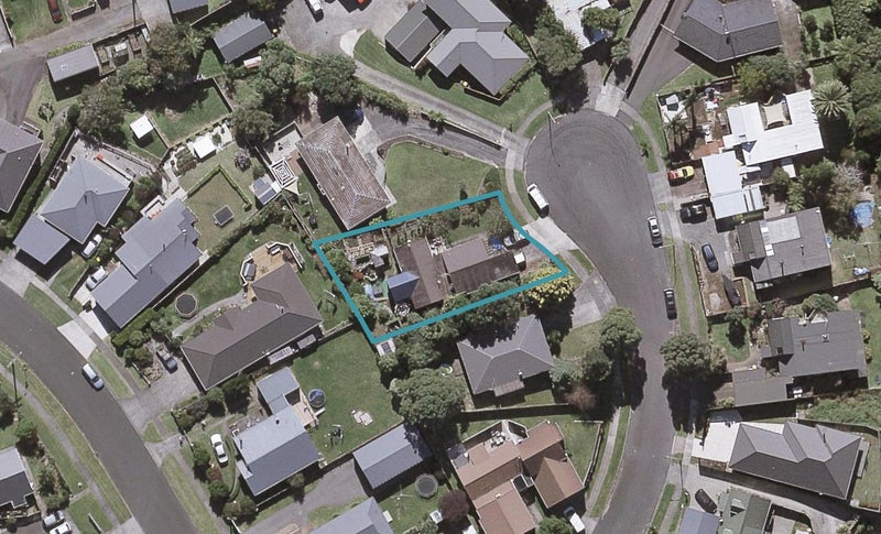 15 Antonia Place, Bell Block, New Plymouth - Carousel 1