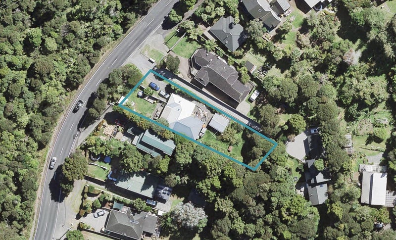 476 Huia Road, Laingholm, Auckland - Carousel 1