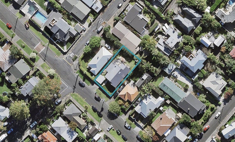 41 Warnock Street, Westmere, Auckland - Carousel 1