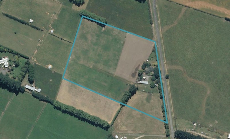108 Barnes Road, Christchurch - Carousel 1