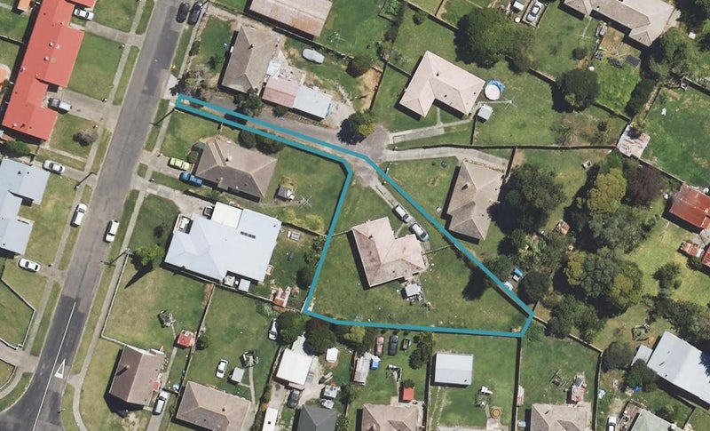 16 Oxford Street, Kaiti, Gisborne - Carousel 1