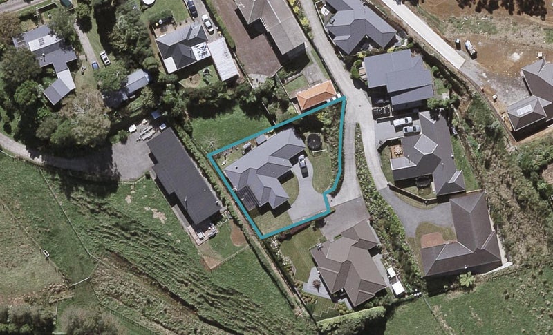 12A Junction Street, Welbourn, New Plymouth - Carousel 1