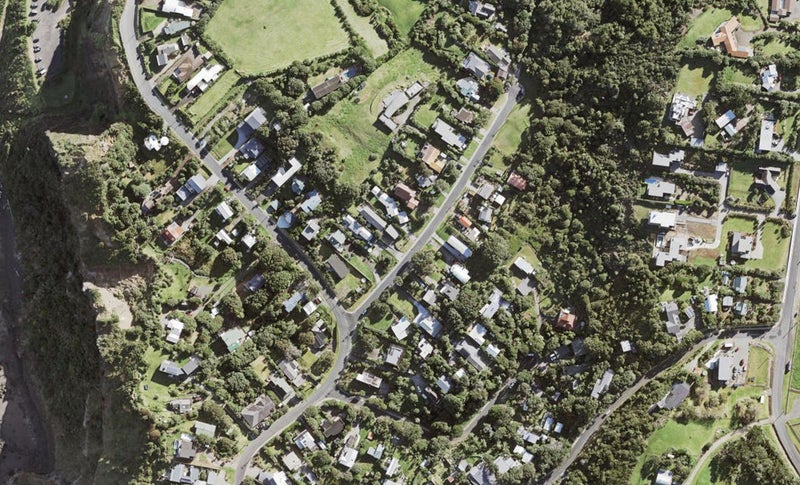8 Edwin Mitchelson Road, Waimauku - Carousel 1