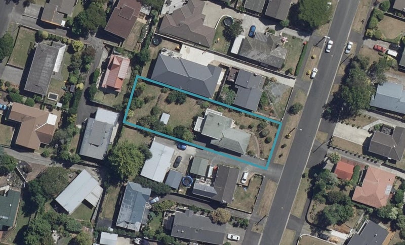 9 Thomson Avenue, Dinsdale, Hamilton - Carousel 1