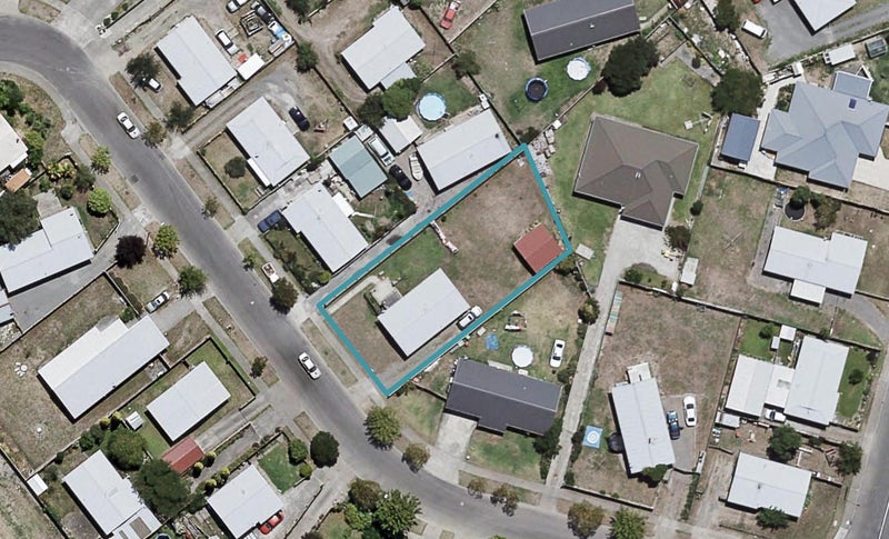 10 Tarbet Street, Flaxmere, Hastings - Carousel 1