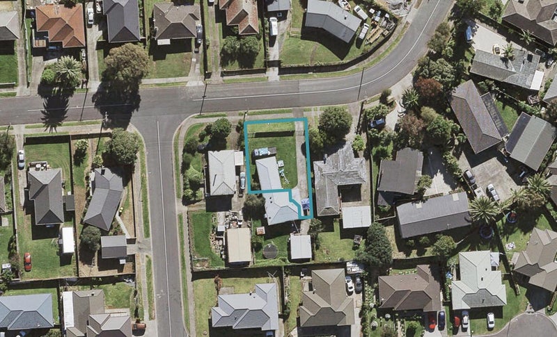 51A Plumley Crescent, Mangere, Auckland - Carousel 1