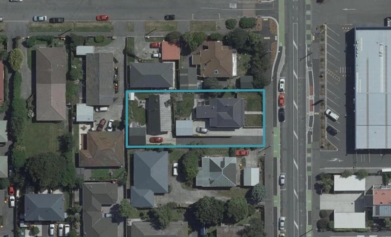 2/81 Antigua Street, Addington, Christchurch - Carousel 1