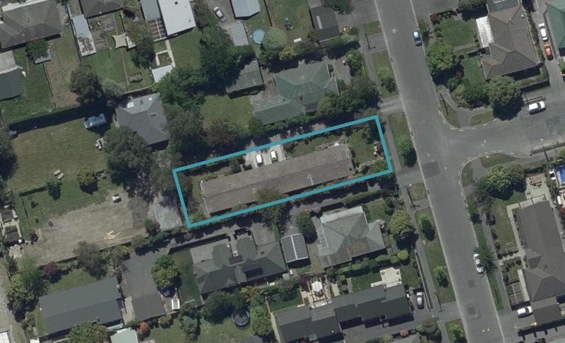 2/55 Garreg Road, Bryndwr, Christchurch - Carousel 1