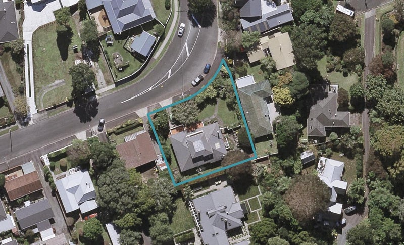 28 Holsworthy Road, Lower Vogeltown, New Plymouth - Carousel 1