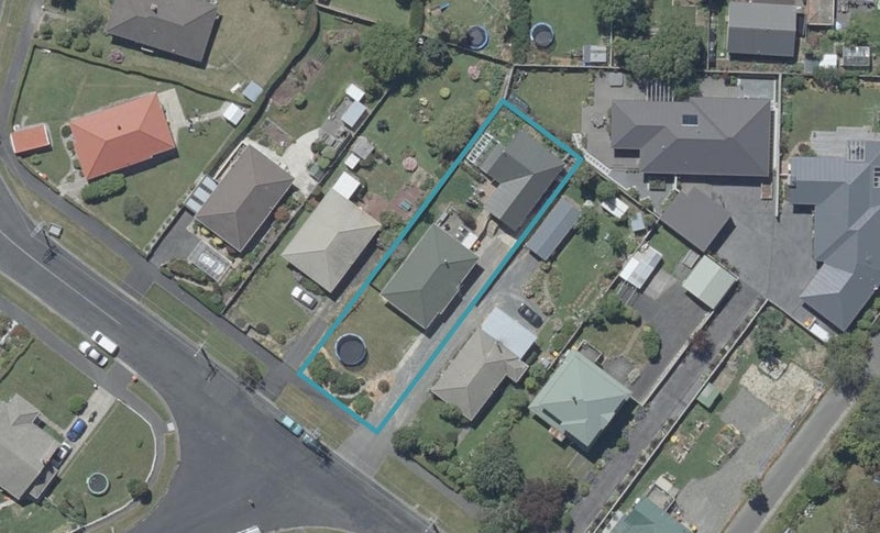146 Lynn Street, Wakari, Dunedin - Carousel 1