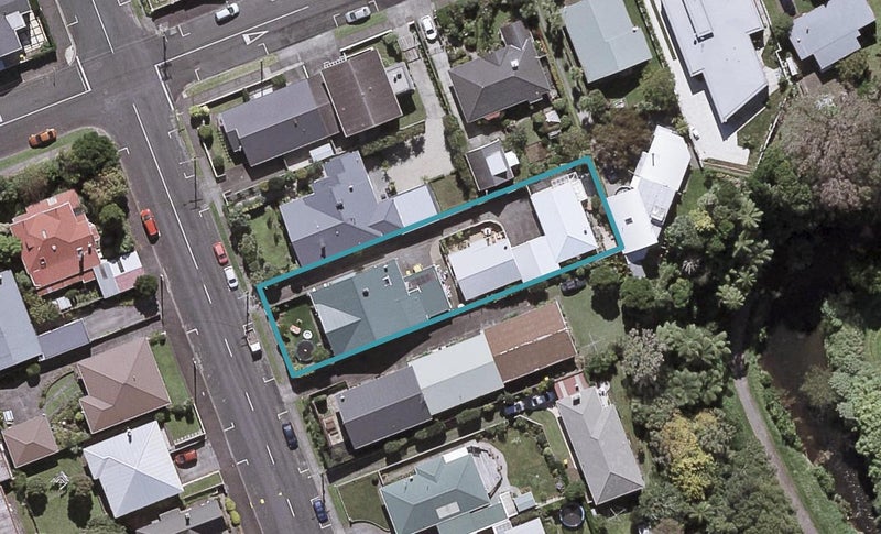 2/23 Watson Street, Strandon, New Plymouth - Carousel 1