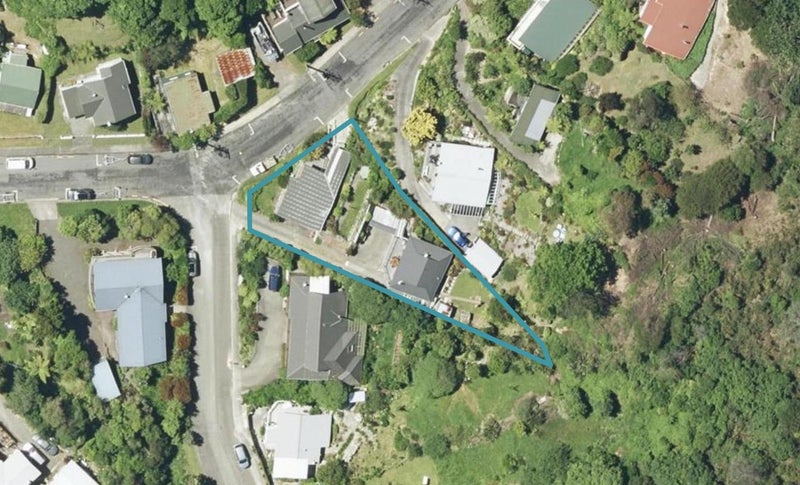 5 Arthur Crescent, Waikawa, Picton - Carousel 1